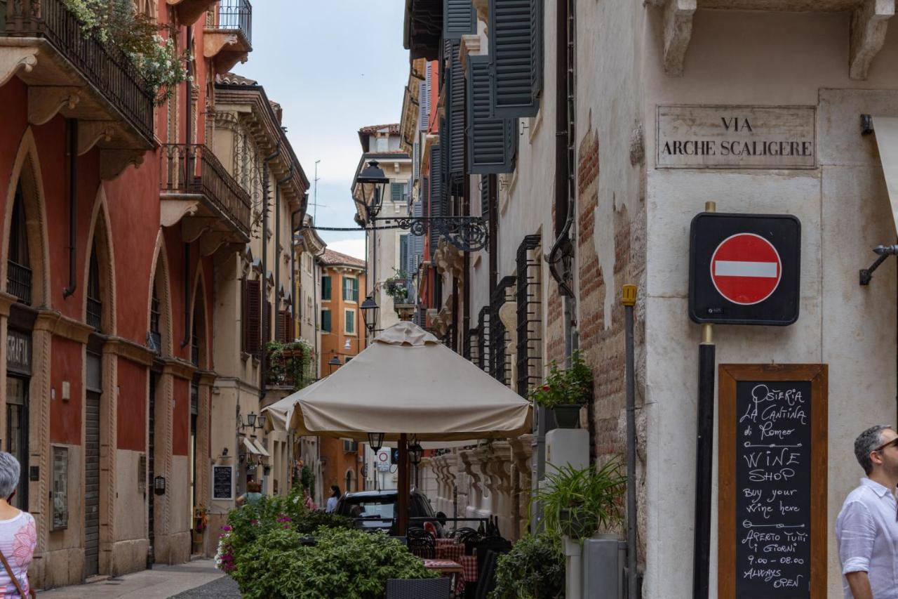 Domus Nova Palace - Italian Homing Verona Exterior photo