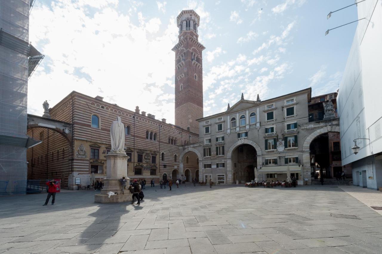 Domus Nova Palace - Italian Homing Verona Exterior photo